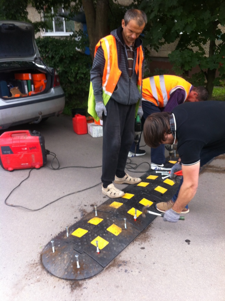 Установка ИДН с помощью анкерных болтов