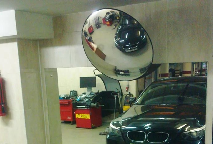 Зеркала сферические для выездов с автосервисов и СТО Зеркала сферические для выездов с автосервисов и СТО