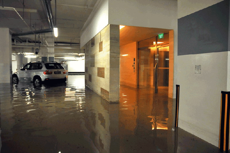 Подтопление подземного паркинга