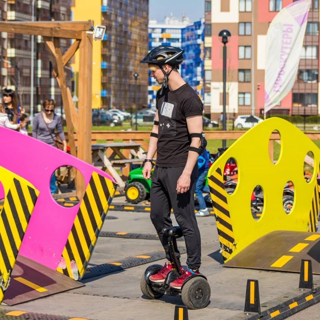 Демпферы и лежачие полицейские для обеспечения безопасности на площадках активного отдыха
