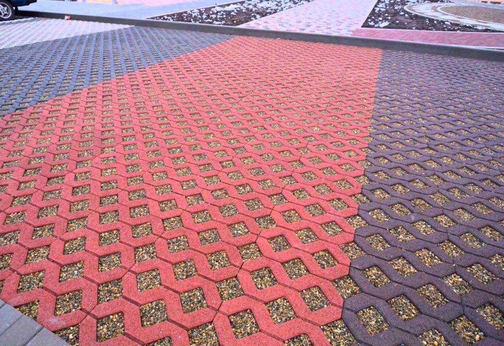 Нанесение разметки на экопарковку