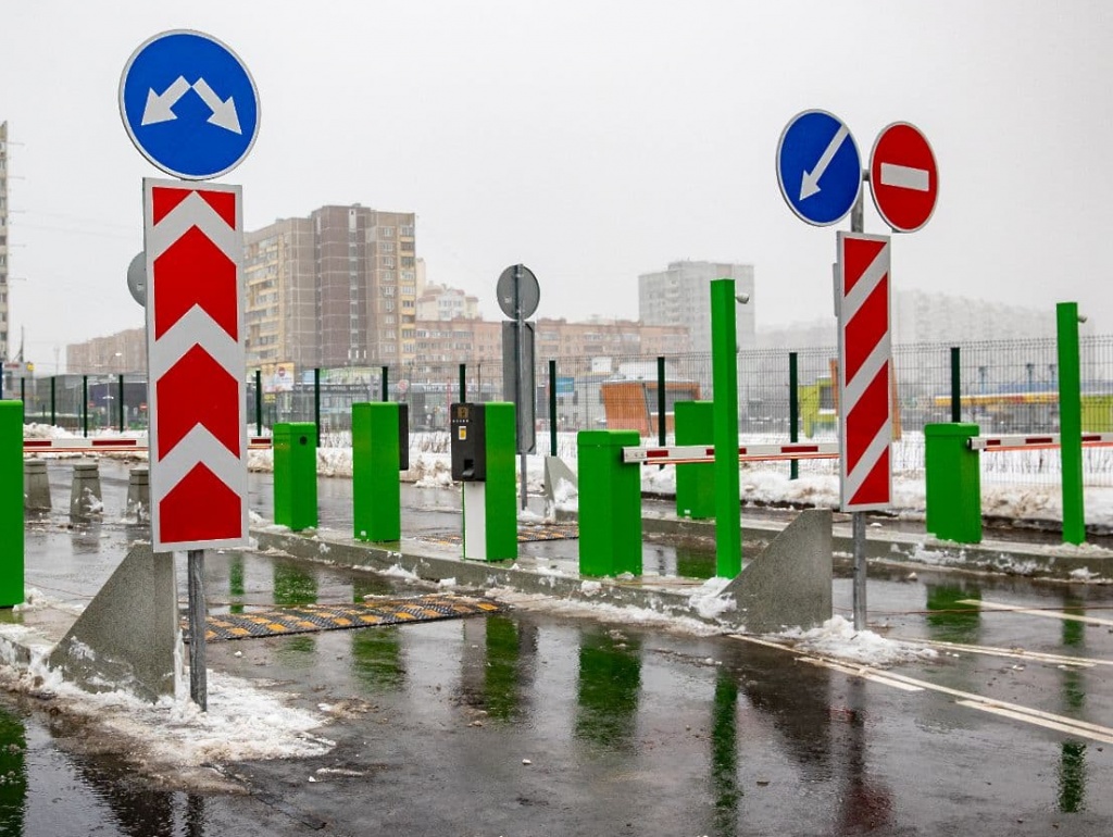 Организация безопасности на перехватывающих парковках 