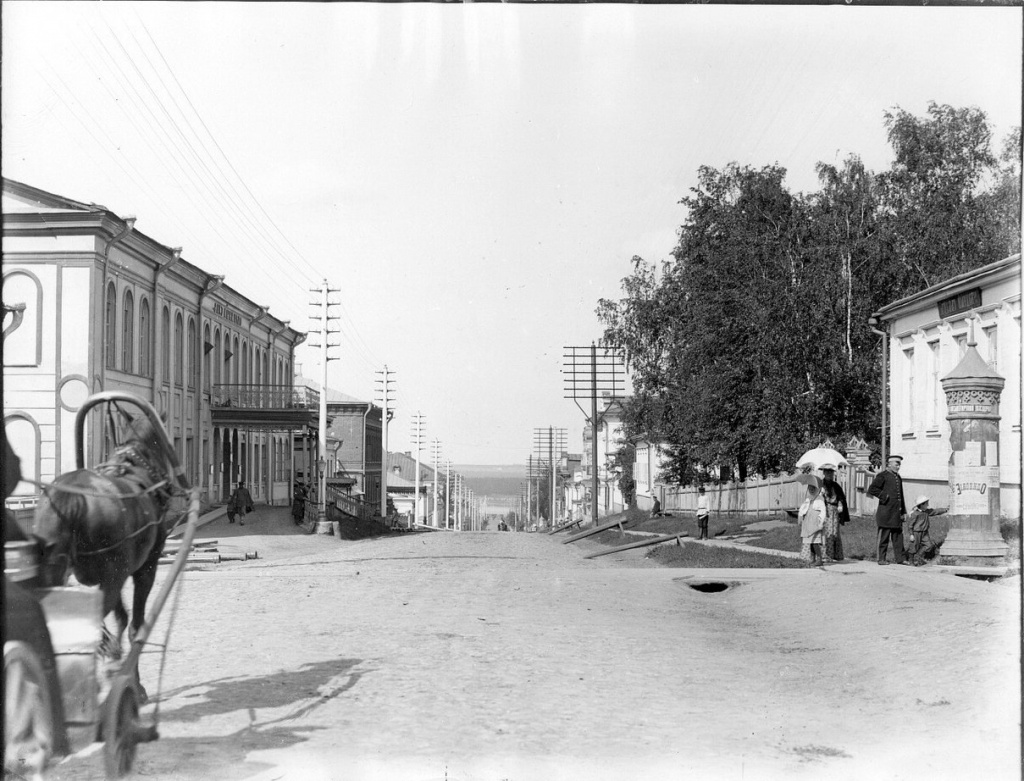 "Ко́злы" - первые искусственные дорожные неровности "Ко́злы" - первые искусственные дорожные неровности