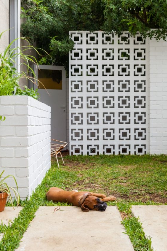 Разделительные ажурные стенки из георешетки