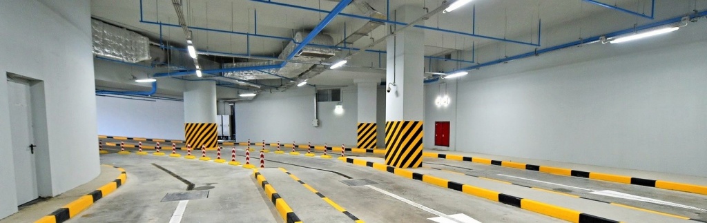 Демпферы стеновые и сигнальная разметка паркинга для безопасного движения по его территории Демпферы стеновые и сигнальная разметка паркинга для безопасного движения по его территории