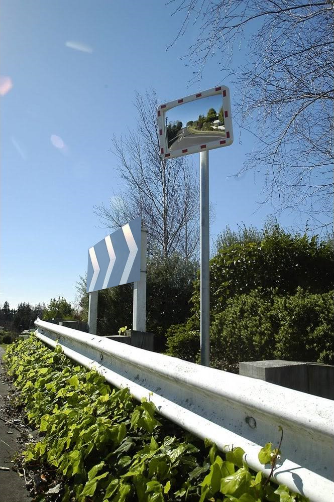 Сферическое дорожное зеркало прямоугольное для улицы