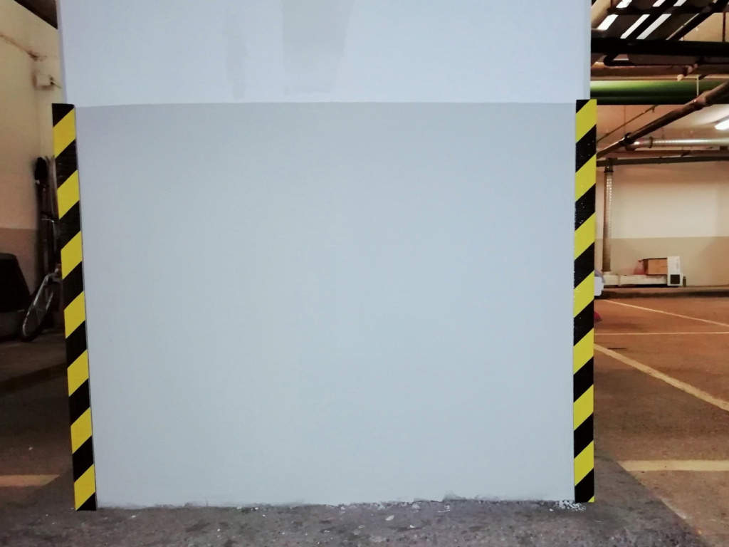 Монтаж мягких угловых отбойников на колонны подземного паркинга Монтаж мягких угловых отбойников на колонны подземного паркинга