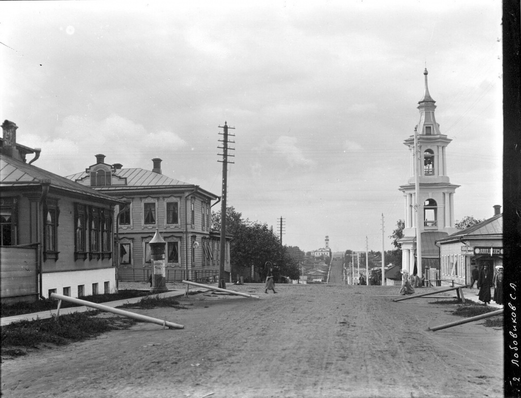 Запретительно-заградительные устройства для перегораживания проезжей части Запретительно-заградительные устройства для перегораживания проезжей части
