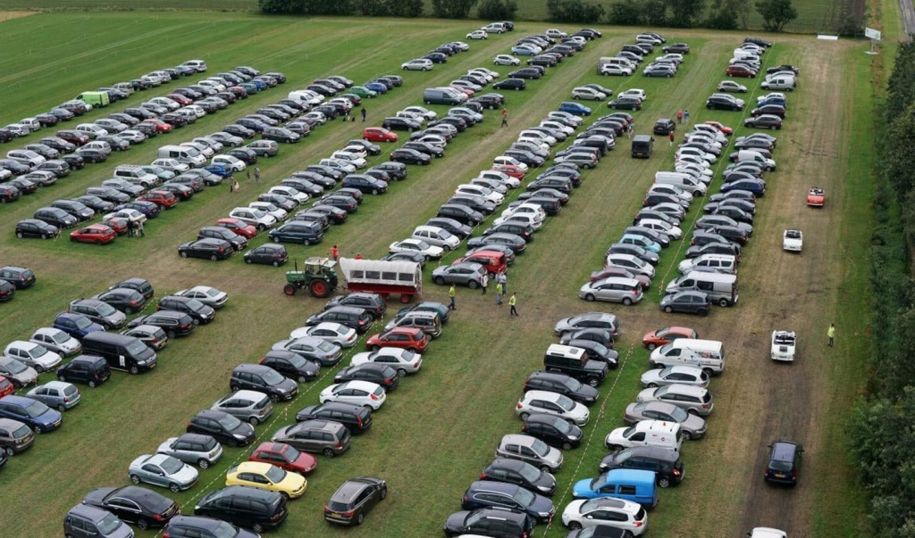 Организация временной парковки при проведении культурно-массовых мероприятий Организация временной парковки при проведении культурно-массовых мероприятий