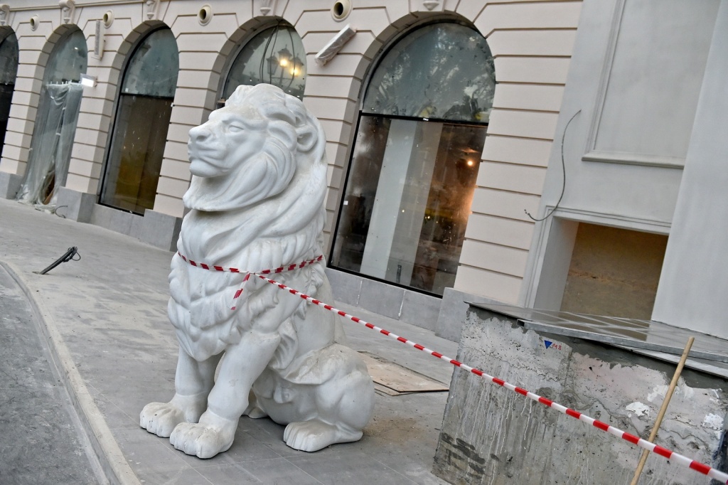 Обозначение опасных участков с помощью сигнальной ленты Обозначение опасных участков с помощью сигнальной ленты