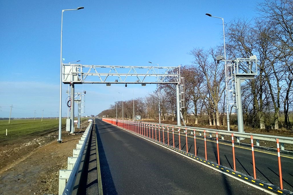 Трасса, оснащенная автоматическим пунктом весового контроля Трасса, оснащенная автоматическим пунктом весового контроля