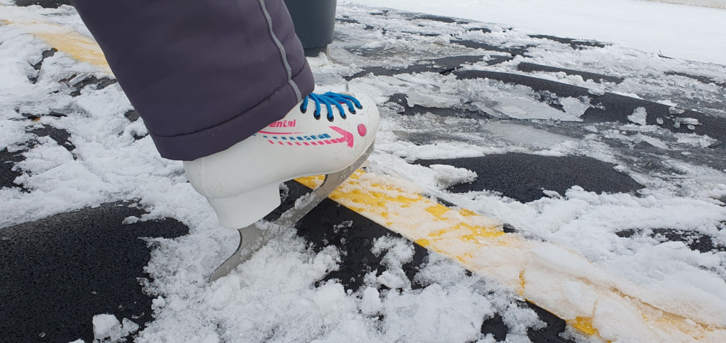 ulichnyy_morozostoykiy_kabelnyy_most-_1_.jpg ulichnyy_morozostoykiy_kabelnyy_most-_1_.jpg