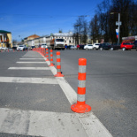 Шаг установки парковочных столбиков, технология монтажа
