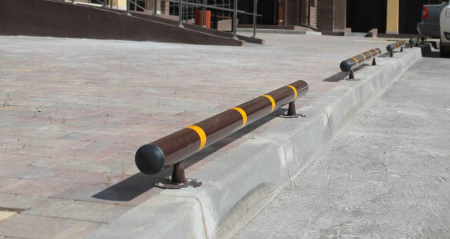 Что такое колесоотбойник, для чего предназначен, как правильно выбрать и установить Что такое колесоотбойник, для чего предназначен, как правильно выбрать и установить